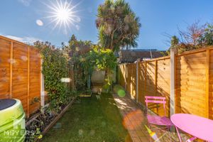 Photo 20- click for photo gallery